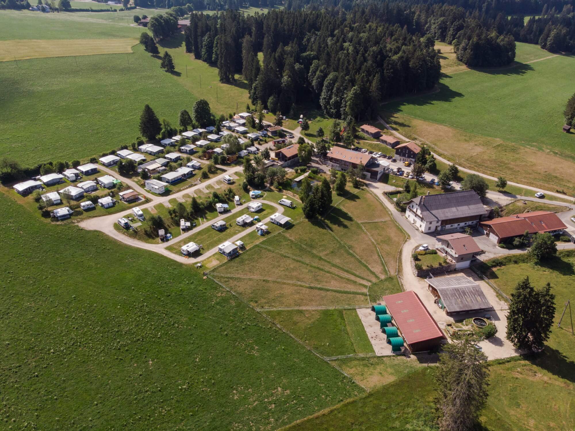 Camping Les Cerneux
