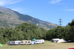 Camping Monument