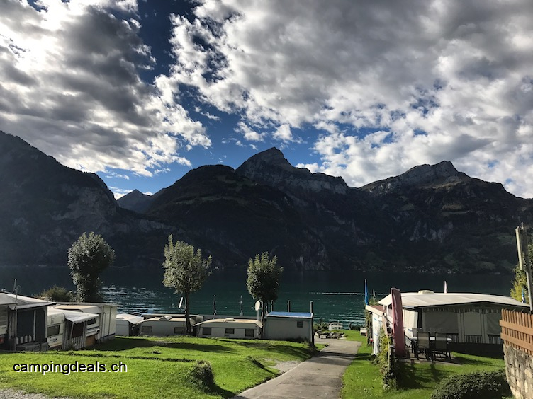 Camping Windsurfing