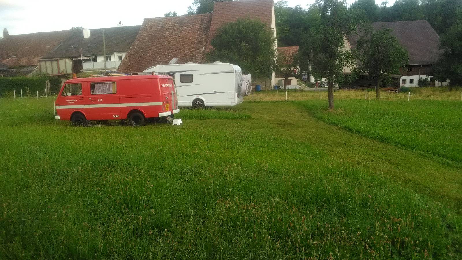 Stellplatz Wiese Bennwil